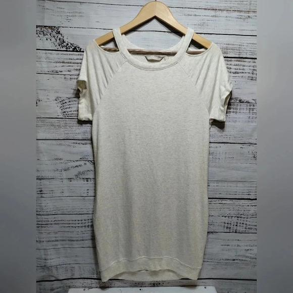 Athleta Shala Cold Shoulder Dress in Heathered Cream Gray size Small Sweater - Picture 2 of 8